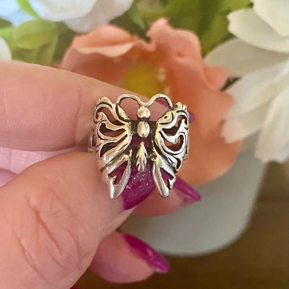 Sterling Butterfly Ring🌻